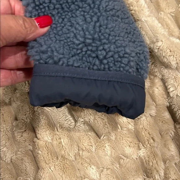Cozy L.L. Bean Blue Fleece Jacket - Picture 5 of 5